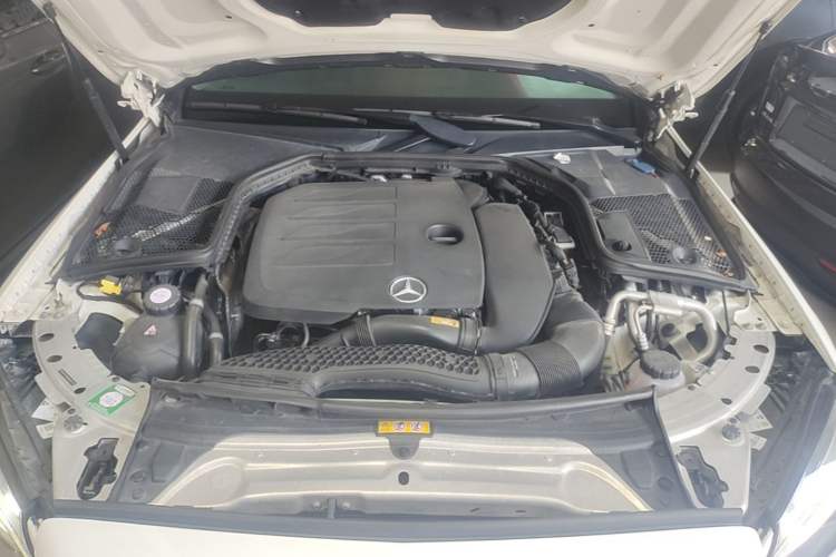 Used Mercedes-Benz C-Class 2020 Facelifted C 260 Estate Engine Bay