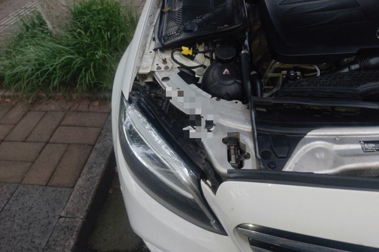 Used Mercedes-Benz C-Class 2020 C 260 Sport Edition Engine Bay Right