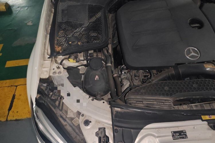 Used Mercedes-Benz C-Class 2020 C 260 L Sport Edition Engine Bay Right