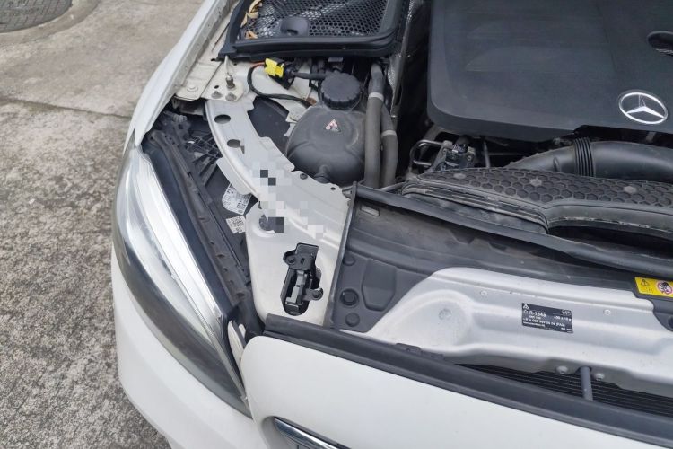 Used Mercedes-Benz C-Class 2020 Restyled C 260 Sport Edition Engine Bay Right