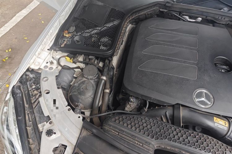 Used Mercedes-Benz C-Class 2020 C 260 Sport Edition Engine Bay Right