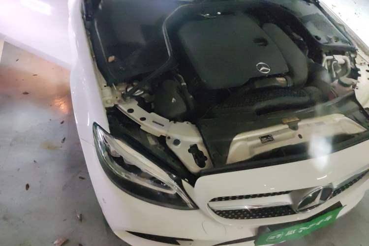 Used Mercedes-Benz C-Class 2020 C 260 L Sport Edition Engine Bay Right