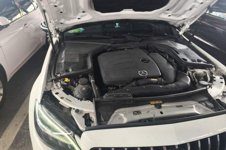 Used Mercedes-Benz C-Class 2020 C 260 Sport Edition Engine Bay Right