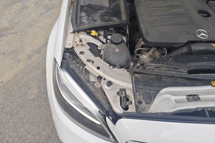 Used Mercedes-Benz C-Class 2020 Restyled C 200 L Fashion Edition Sport Version Engine Bay Right