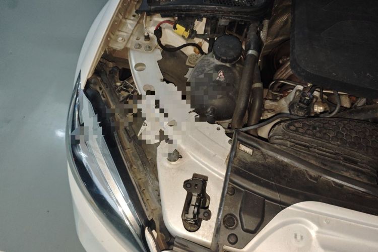 Used Mercedes-Benz C-Class 2020 C 260 Coupe Engine Bay Right