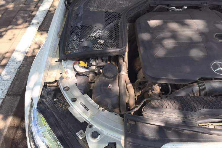 Used Mercedes-Benz C-Class 2020 Restyled C 260 L Sport Edition Engine Bay Right