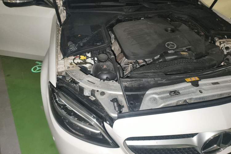 Used Mercedes-Benz C-Class 2020 Restyled C 260 L Sport Edition Engine Bay Right