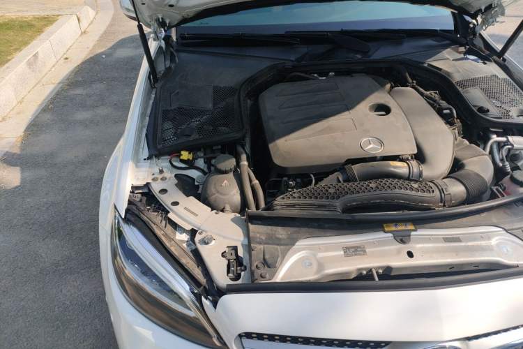 Used Mercedes-Benz C-Class 2020 Restyled C 260 L Sport Edition Engine Bay Right