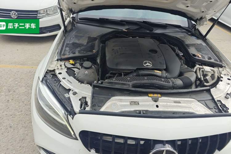 Used Mercedes-Benz C-Class 2020 C 200 L Fashion Edition Sport Version Engine Bay Right