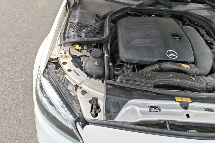 Used Mercedes-Benz C-Class 2020 Restyled C 260 Sport Edition Engine Bay Right