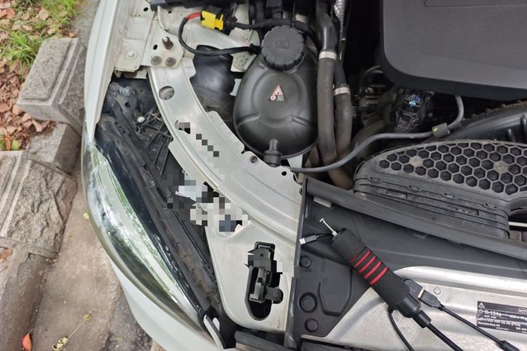 Used Mercedes-Benz C-Class 2020 Restyled C 260 L Sport Edition Engine Bay Right