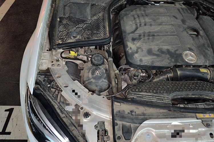 Used Mercedes-Benz C-Class 2020 Restyled C 260 L Sport Edition Engine Bay Right