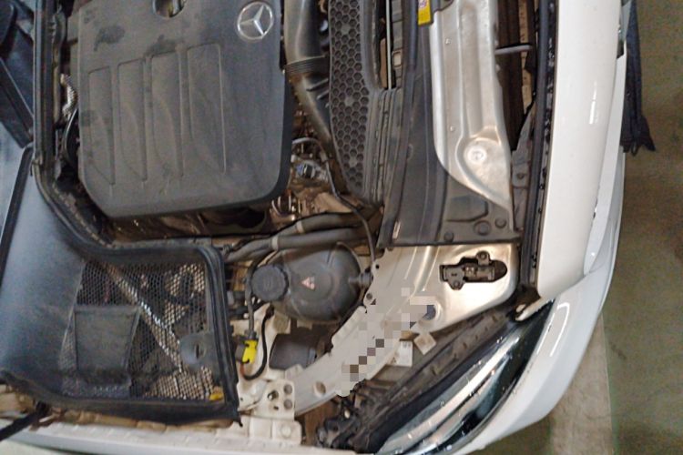 Used Mercedes-Benz C-Class 2020 C 260 Coupe Engine Bay Right