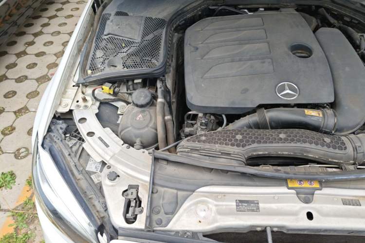 Used Mercedes-Benz C-Class 2020 C 260 Sport Edition Engine Bay Right