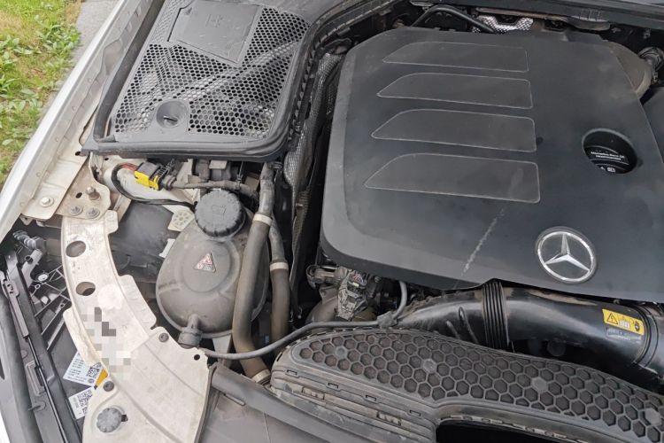 Used Mercedes-Benz C-Class 2020 C 260 L Sport Edition Engine Bay Right