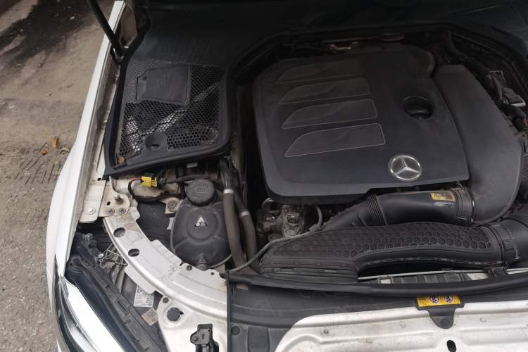 Used Mercedes-Benz C-Class 2020 Restyled C 260 L Sport Edition Engine Bay Right