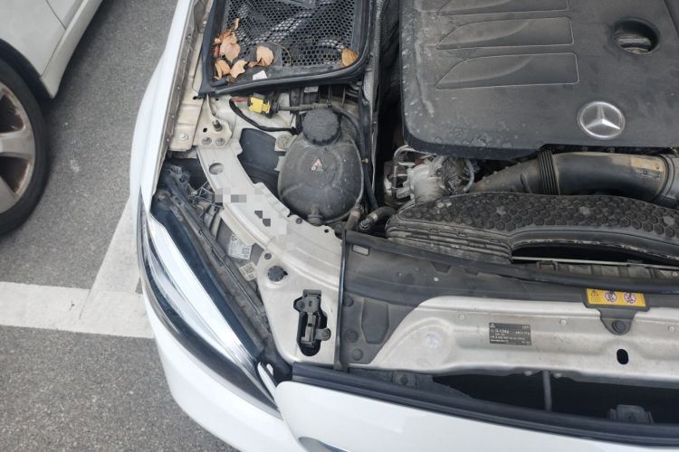 Used Mercedes-Benz C-Class 2020 Updated C 200 L Fashion Edition Engine Bay Right
