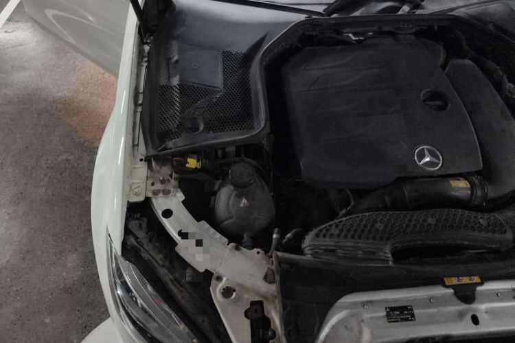 Used Mercedes-Benz C-Class 2020 Restyled C 200 L Fashion Edition Sport Version Engine Bay Right