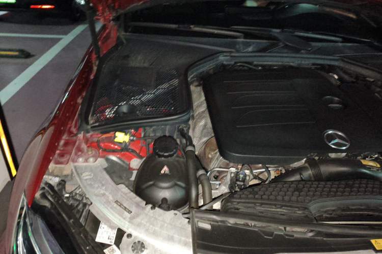 Used Mercedes-Benz C-Class 2020 Restyled C 260 Sport Edition Engine Bay Right