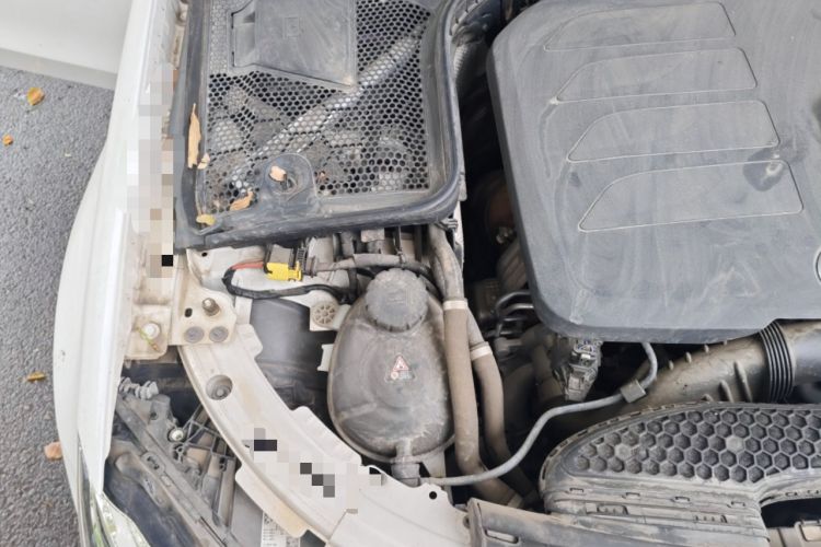 Used Mercedes-Benz C-Class 2020 Restyled C 260 Sport Edition Engine Bay Right