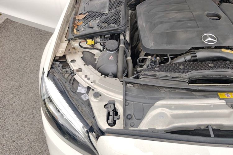 Used Mercedes-Benz C-Class 2020 C 260 Coupe Engine Bay Right