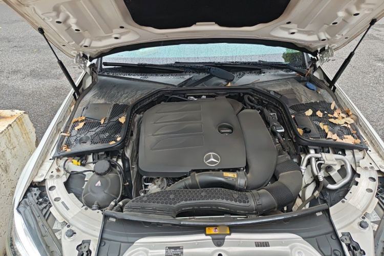 Used Mercedes-Benz C-Class 2020 Restyled C 200 L Fashion Edition Sport Version Engine Bay Right