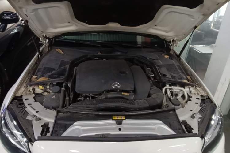 Used Mercedes-Benz C-Class 2020 C 260 Coupe Engine Bay