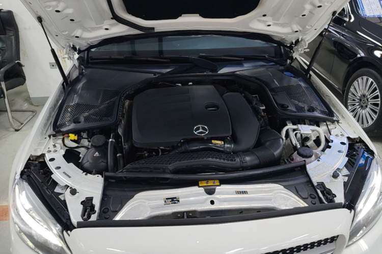 Used Mercedes-Benz C-Class 2020 C 260 L Sport Edition Engine Bay