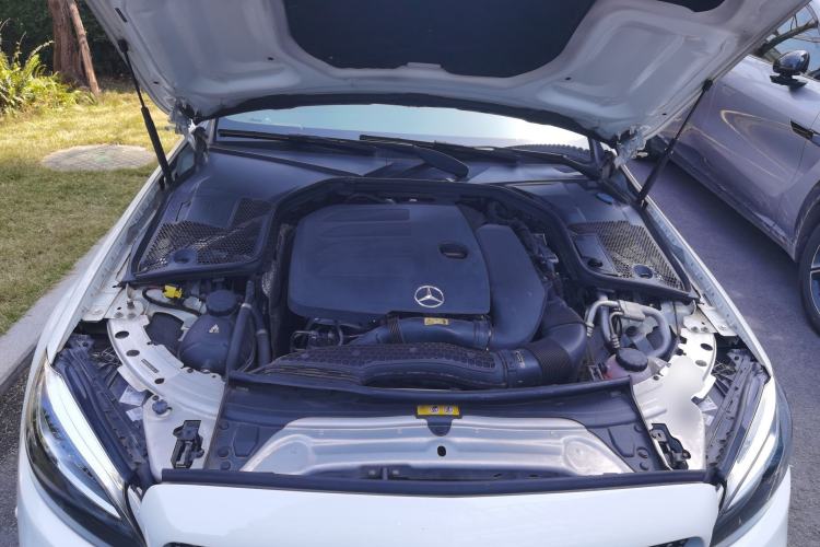 Used Mercedes-Benz C-Class 2020 C 260 Coupe Engine Bay