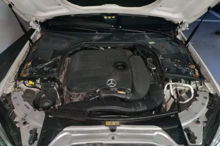 Used Mercedes-Benz C-Class 2020 C 200 Coupe Engine Bay