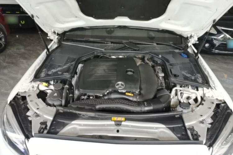 Used Mercedes-Benz C-Class 2020 Facelifted C 260 Estate Engine Bay