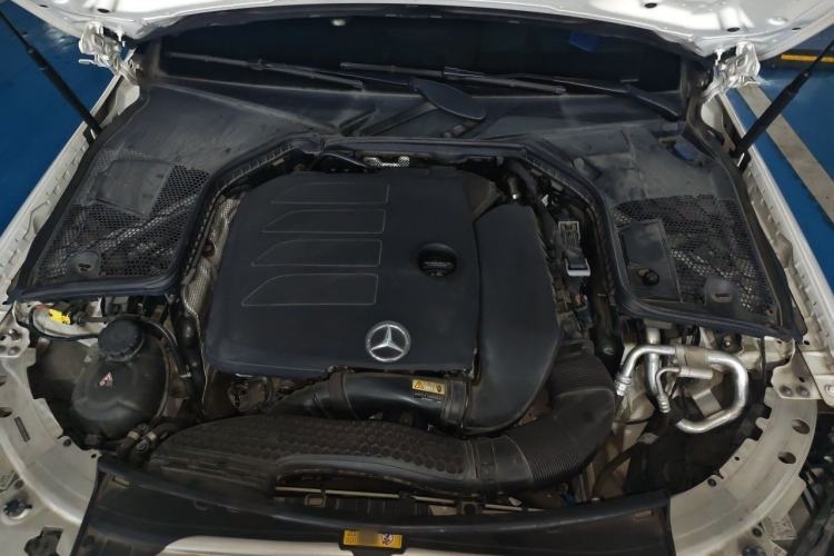 Used Mercedes-Benz C-Class 2020 C 200 L Fashion Edition Sport Version Engine Bay