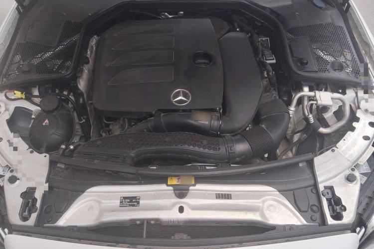 Used Mercedes-Benz C-Class 2020 Updated C 200 L Fashion Edition Engine Bay