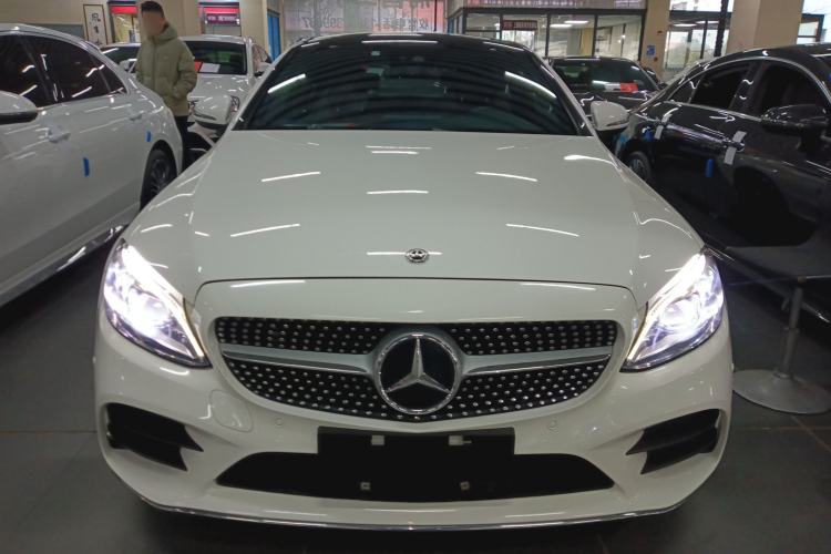 Used Mercedes-Benz C-Class 2020 C 260 4MATIC Coupe Exterior 1