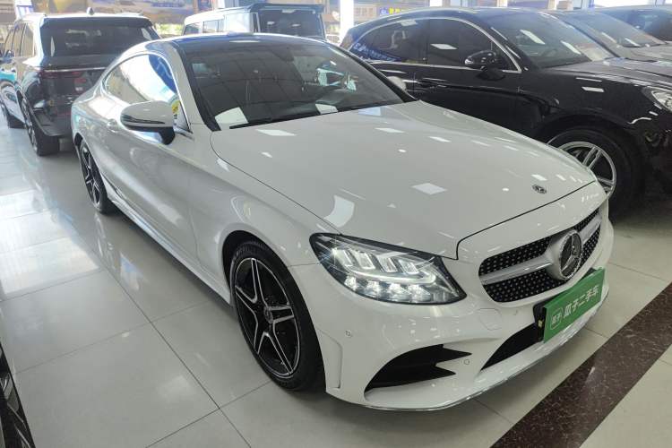 Used Mercedes-Benz C-Class 2020 C 200 Coupe Exterior 1
