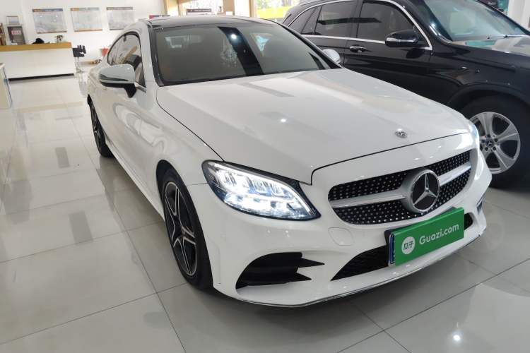 Used Mercedes-Benz C-Class 2020 C 200 Coupe Exterior 1