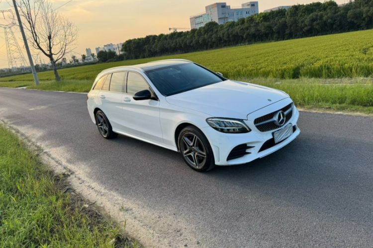 Used Mercedes-Benz C-Class 2020 C 260 Estate Exterior 2