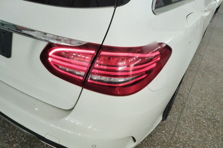 Used Mercedes-Benz C-Class 2020 C 260 Estate Exterior 3