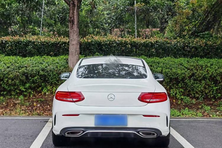 Used Mercedes-Benz C-Class 2020 C 200 Coupe Exterior 3