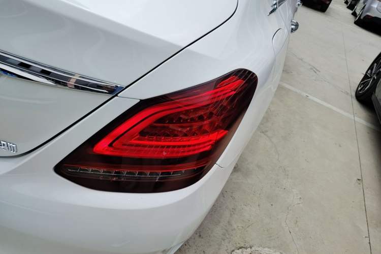 Used Mercedes-Benz C-Class 2020 Restyled C 200 L Fashion Edition Sport Version Exterior 3