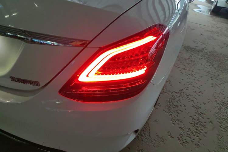 Used Mercedes-Benz C-Class 2020 Restyled C 200 L Fashion Edition Sport Version Exterior 3