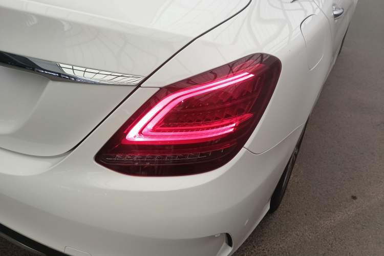 Used Mercedes-Benz C-Class 2020 Restyled C 200 L Fashion Edition Sport Version Exterior 3