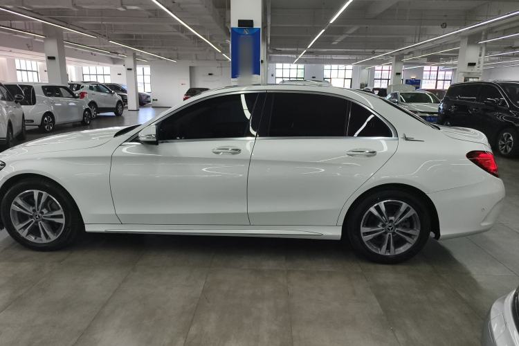 Used Mercedes-Benz C-Class 2020 C 200 L Fashion Edition Sport Version Exterior 3