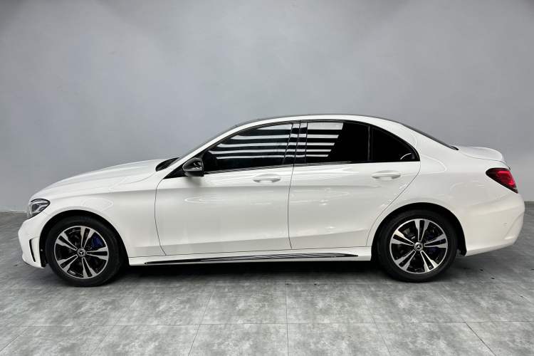 Used Mercedes-Benz C-Class 2020 C 260 Sport Edition Exterior 4