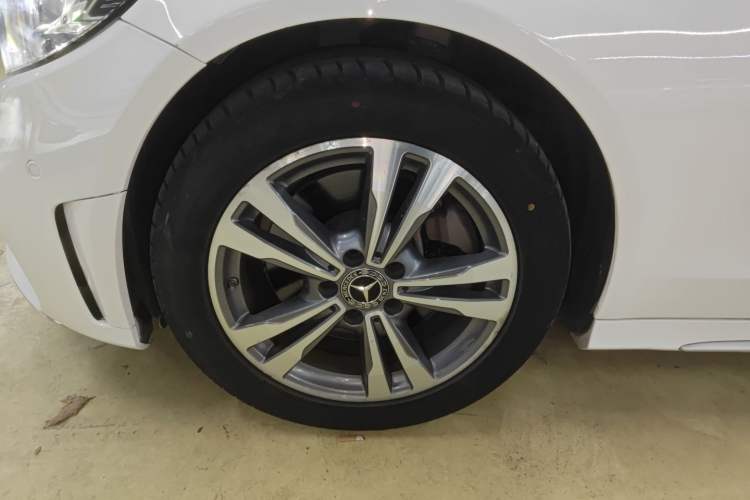 Used Mercedes-Benz C-Class 2020 C 200 L Fashion Edition Sport Version Exterior 4