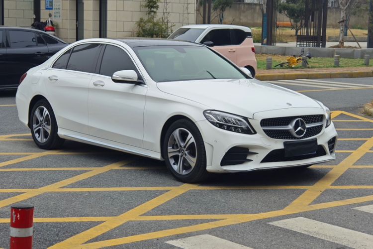 Used Mercedes-Benz C-Class 2020 Restyled C 260 L Sport Edition Exterior 4