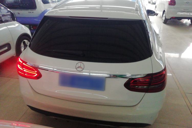 Used Mercedes-Benz C-Class 2020 C 260 Estate Exterior 4