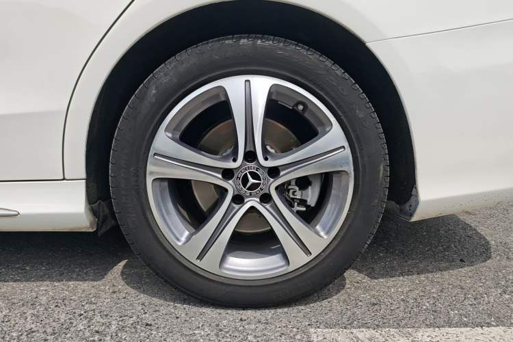 Used Mercedes-Benz C-Class 2020 Restyled C 260 L Sport Edition Exterior 4