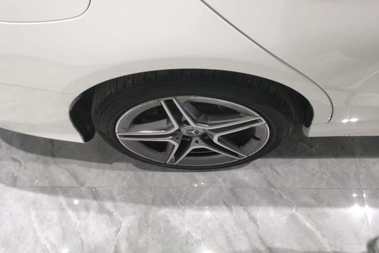 Used Mercedes-Benz C-Class 2020 C 260 Estate Exterior 4
