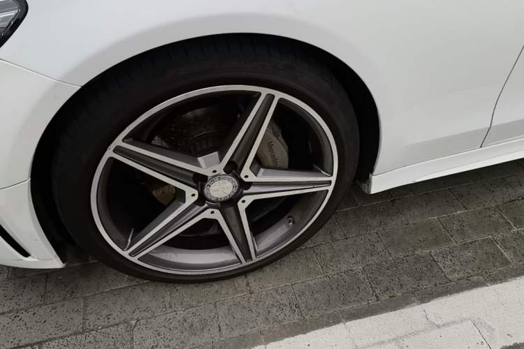 Used Mercedes-Benz C-Class 2020 C 260 Coupe Exterior 4